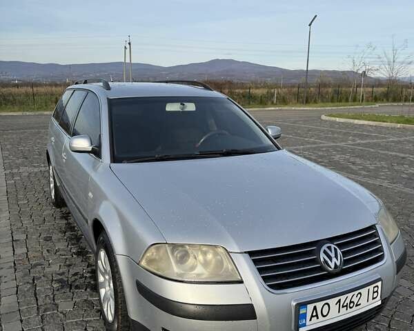 Серый Фольксваген Пассат, объемом двигателя 1.9 л и пробегом 320 тыс. км за 4200 $, фото 1 на Automoto.ua