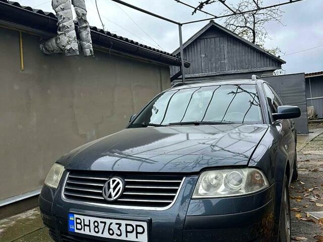 Серый Фольксваген Пассат, объемом двигателя 1.9 л и пробегом 359 тыс. км за 4700 $, фото 1 на Automoto.ua