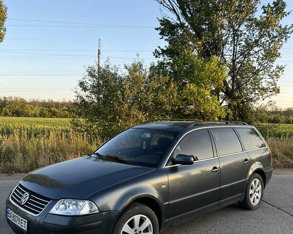 Сірий Фольксваген Пассат, об'ємом двигуна 1.9 л та пробігом 315 тис. км за 3899 $, фото 1 на Automoto.ua