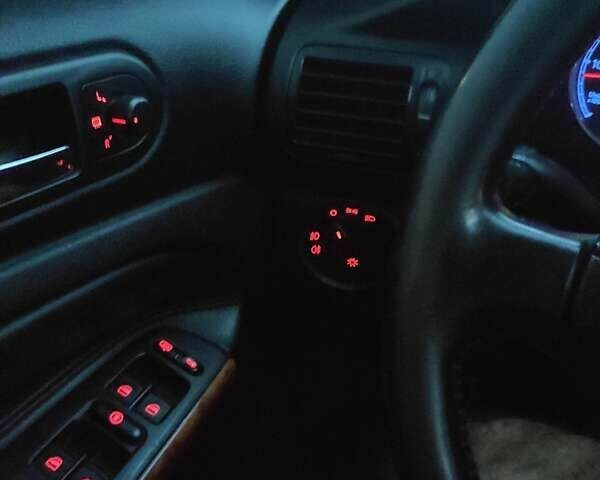 Серый Фольксваген Пассат, объемом двигателя 2.5 л и пробегом 100 тыс. км за 4650 $, фото 1 на Automoto.ua