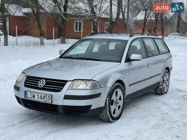 Серый Фольксваген Пассат, объемом двигателя 1.9 л и пробегом 328 тыс. км за 2050 $, фото 1 на Automoto.ua