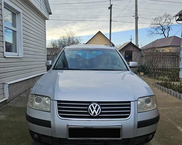 Серый Фольксваген Пассат, объемом двигателя 1.98 л и пробегом 265 тыс. км за 4500 $, фото 1 на Automoto.ua