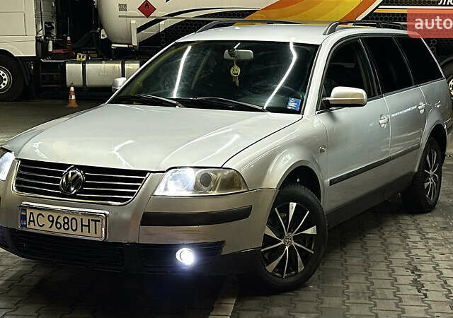 Серый Фольксваген Пассат, объемом двигателя 1.9 л и пробегом 461 тыс. км за 3500 $, фото 1 на Automoto.ua