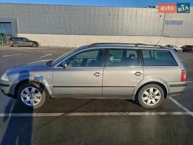 Серый Фольксваген Пассат, объемом двигателя 1.9 л и пробегом 386 тыс. км за 4900 $, фото 1 на Automoto.ua