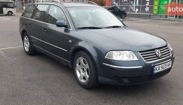 Серый Фольксваген Пассат, объемом двигателя 1.9 л и пробегом 385 тыс. км за 4900 $, фото 1 на Automoto.ua