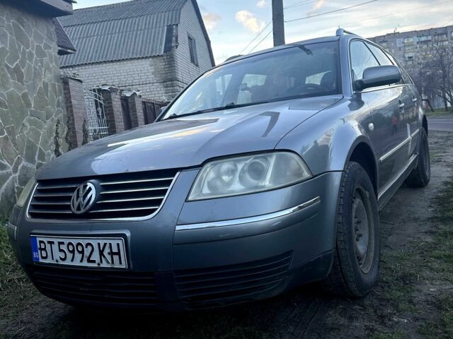 Серый Фольксваген Пассат, объемом двигателя 1.9 л и пробегом 317 тыс. км за 2362 $, фото 1 на Automoto.ua