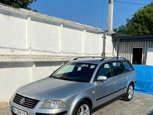 Сірий Фольксваген Пассат, об'ємом двигуна 1.9 л та пробігом 350 тис. км за 4800 $, фото 1 на Automoto.ua