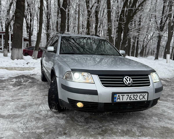 Серый Фольксваген Пассат, объемом двигателя 1.9 л и пробегом 294 тыс. км за 3499 $, фото 1 на Automoto.ua