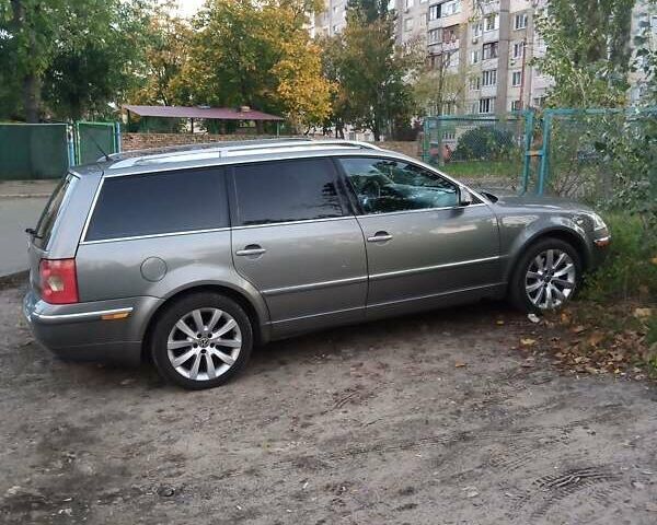 Серый Фольксваген Пассат, объемом двигателя 1.9 л и пробегом 404 тыс. км за 5555 $, фото 1 на Automoto.ua