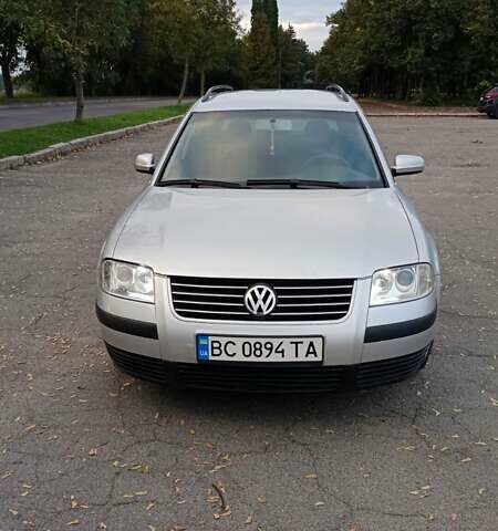 Серый Фольксваген Пассат, объемом двигателя 1.6 л и пробегом 271 тыс. км за 3599 $, фото 1 на Automoto.ua