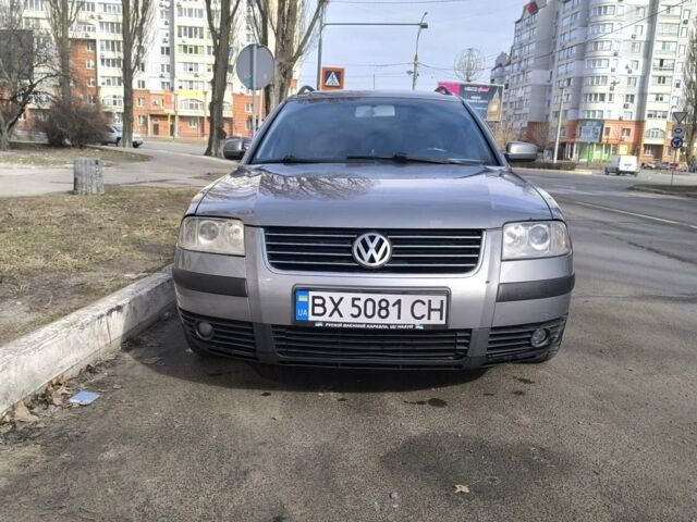 Сірий Фольксваген Пассат, об'ємом двигуна 2.3 л та пробігом 317 тис. км за 4500 $, фото 1 на Automoto.ua
