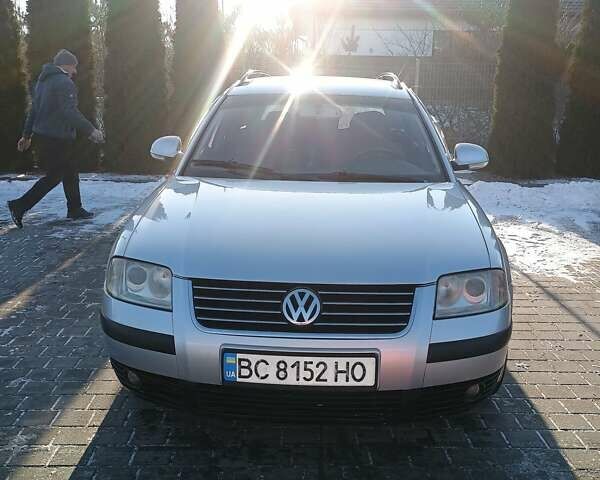 Серый Фольксваген Пассат, объемом двигателя 1.9 л и пробегом 358 тыс. км за 4200 $, фото 1 на Automoto.ua