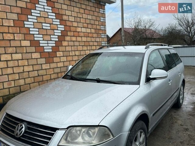 Серый Фольксваген Пассат, объемом двигателя 1.9 л и пробегом 422 тыс. км за 1599 $, фото 1 на Automoto.ua