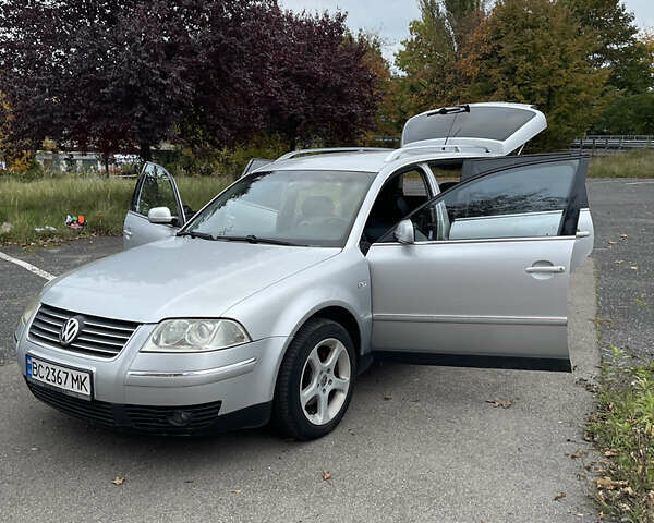 Сірий Фольксваген Пассат, об'ємом двигуна 1.9 л та пробігом 299 тис. км за 6000 $, фото 1 на Automoto.ua