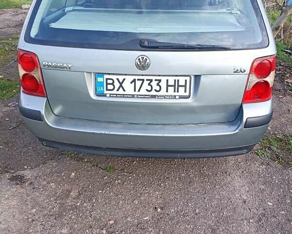 Серый Фольксваген Пассат, объемом двигателя 2 л и пробегом 316 тыс. км за 4500 $, фото 1 на Automoto.ua