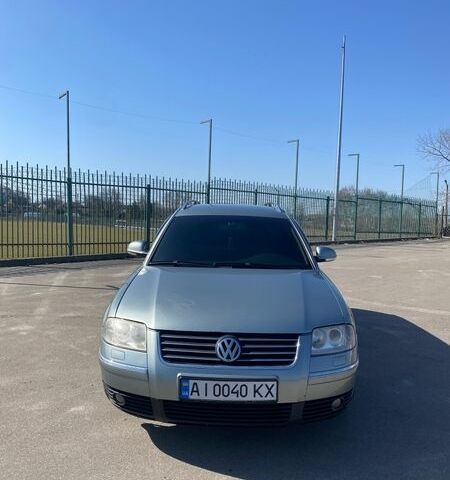 Серый Фольксваген Пассат, объемом двигателя 2.5 л и пробегом 264 тыс. км за 4500 $, фото 1 на Automoto.ua