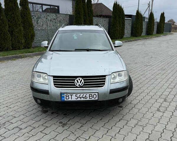 Сірий Фольксваген Пассат, об'ємом двигуна 2 л та пробігом 366 тис. км за 4300 $, фото 1 на Automoto.ua