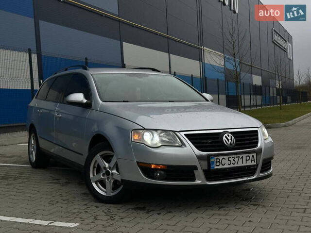 Серый Фольксваген Пассат, объемом двигателя 1.9 л и пробегом 354 тыс. км за 4499 $, фото 1 на Automoto.ua