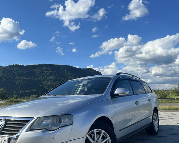 Серый Фольксваген Пассат, объемом двигателя 1.9 л и пробегом 300 тыс. км за 5000 $, фото 1 на Automoto.ua