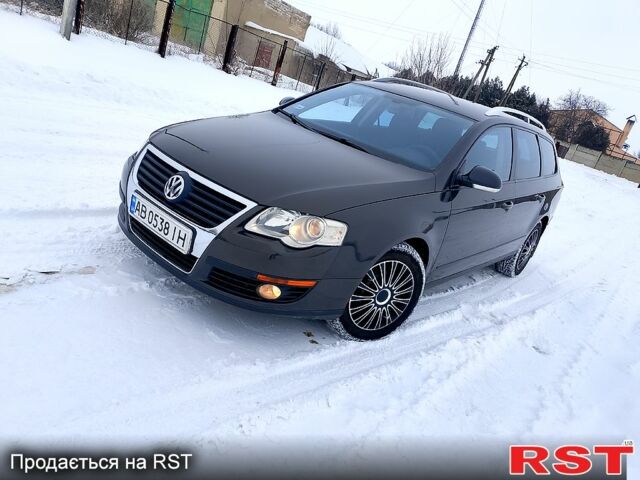 Серый Фольксваген Пассат, объемом двигателя 1.6 л и пробегом 257 тыс. км за 4950 $, фото 1 на Automoto.ua