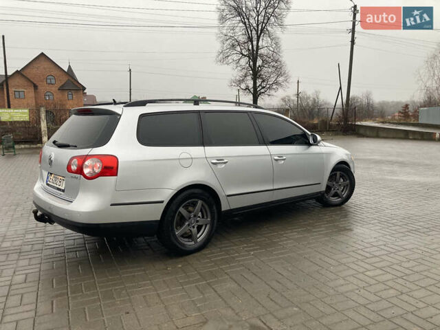 Серый Фольксваген Пассат, объемом двигателя 2 л и пробегом 380 тыс. км за 4700 $, фото 1 на Automoto.ua