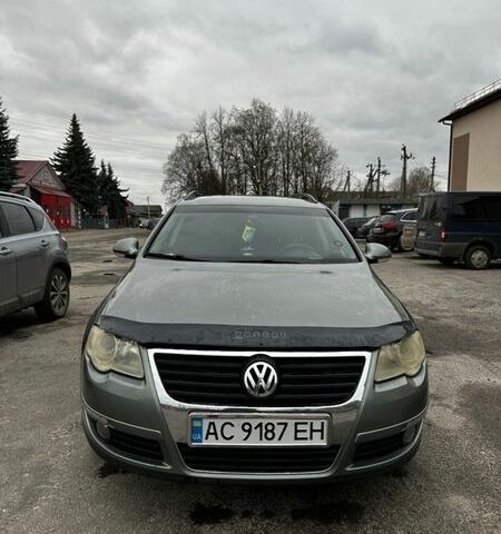 Серый Фольксваген Пассат, объемом двигателя 1.97 л и пробегом 342 тыс. км за 5300 $, фото 1 на Automoto.ua
