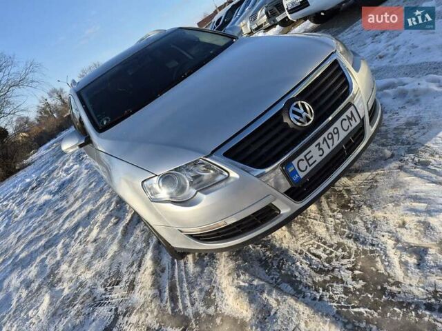 Серый Фольксваген Пассат, объемом двигателя 2 л и пробегом 300 тыс. км за 3900 $, фото 1 на Automoto.ua