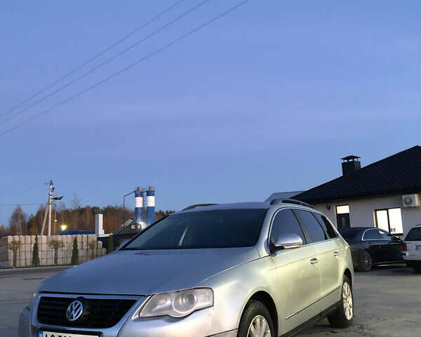 Серый Фольксваген Пассат, объемом двигателя 1.97 л и пробегом 337 тыс. км за 5300 $, фото 1 на Automoto.ua