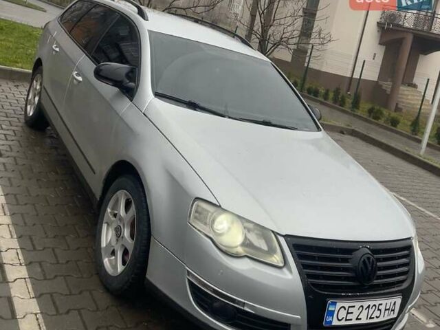 Сірий Фольксваген Пассат, об'ємом двигуна 2 л та пробігом 330 тис. км за 4100 $, фото 1 на Automoto.ua