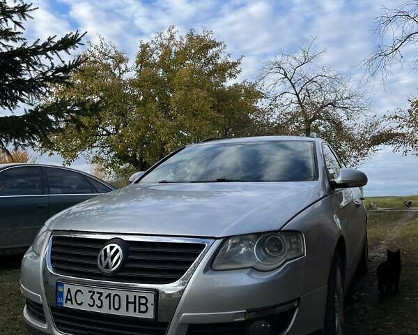 Сірий Фольксваген Пассат, об'ємом двигуна 1.9 л та пробігом 326 тис. км за 4700 $, фото 1 на Automoto.ua