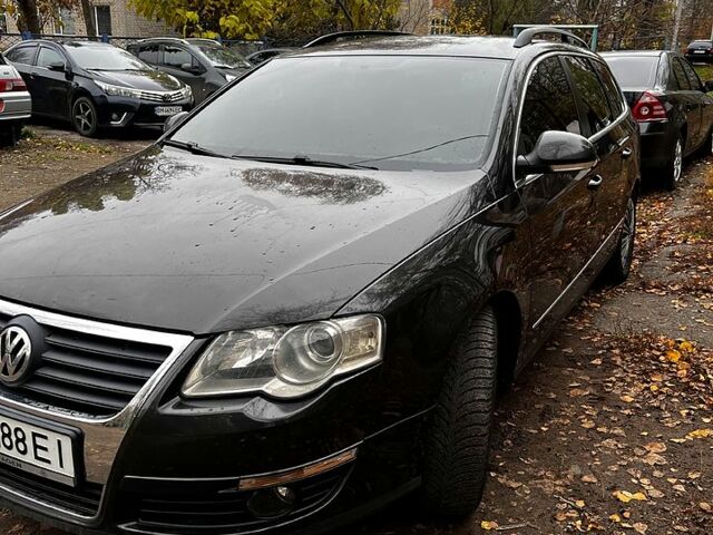 Серый Фольксваген Пассат, объемом двигателя 2 л и пробегом 250 тыс. км за 6500 $, фото 1 на Automoto.ua