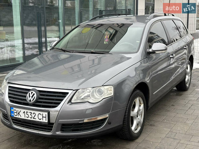 Сірий Фольксваген Пассат, об'ємом двигуна 1.98 л та пробігом 263 тис. км за 4200 $, фото 1 на Automoto.ua