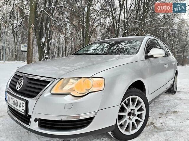 Серый Фольксваген Пассат, объемом двигателя 2 л и пробегом 269 тыс. км за 4490 $, фото 1 на Automoto.ua
