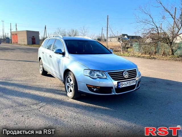 Сірий Фольксваген Пассат, об'ємом двигуна 2 л та пробігом 272 тис. км за 7000 $, фото 1 на Automoto.ua