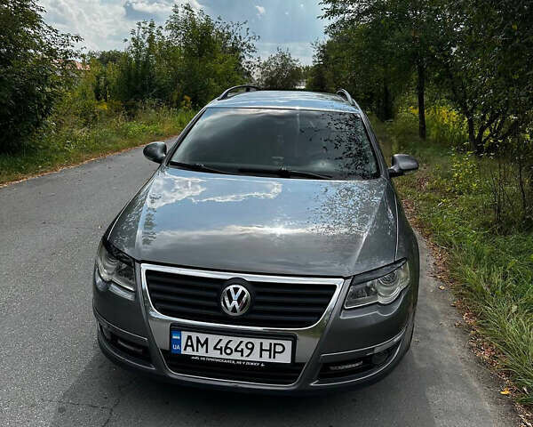 Серый Фольксваген Пассат, объемом двигателя 1.97 л и пробегом 310 тыс. км за 6500 $, фото 1 на Automoto.ua