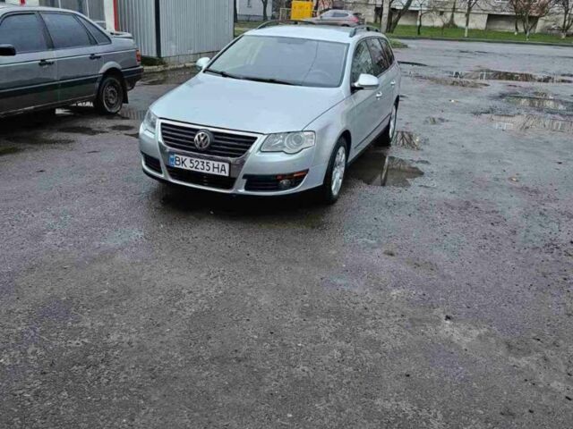 Серый Фольксваген Пассат, объемом двигателя 2 л и пробегом 480 тыс. км за 4300 $, фото 1 на Automoto.ua