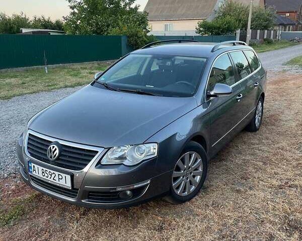 Серый Фольксваген Пассат, объемом двигателя 1.6 л и пробегом 232 тыс. км за 6499 $, фото 1 на Automoto.ua