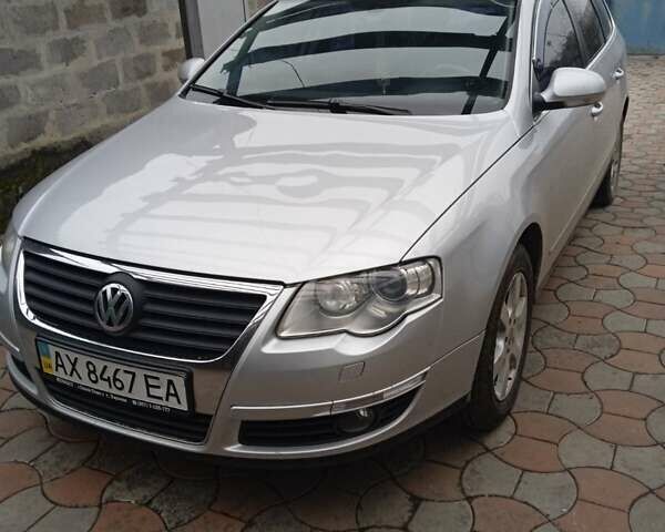 Серый Фольксваген Пассат, объемом двигателя 2 л и пробегом 263 тыс. км за 6700 $, фото 1 на Automoto.ua