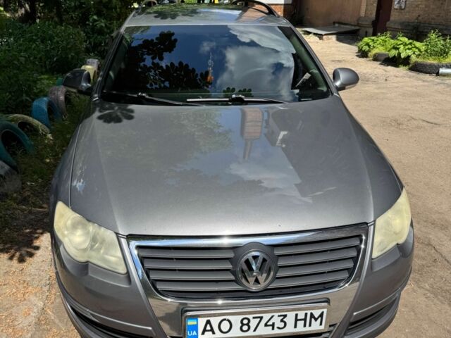Серый Фольксваген Пассат, объемом двигателя 2 л и пробегом 428 тыс. км за 6100 $, фото 1 на Automoto.ua
