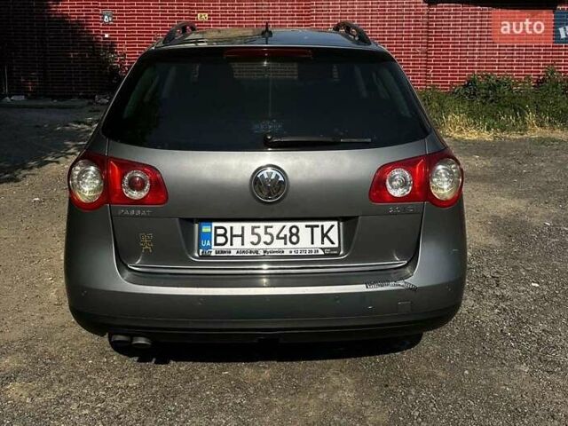 Сірий Фольксваген Пассат, об'ємом двигуна 2 л та пробігом 330 тис. км за 6003 $, фото 1 на Automoto.ua