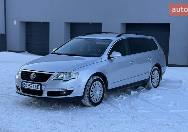 Серый Фольксваген Пассат, объемом двигателя 2 л и пробегом 343 тыс. км за 5300 $, фото 1 на Automoto.ua