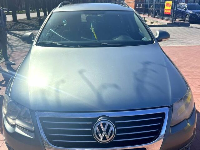 Сірий Фольксваген Пассат, об'ємом двигуна 2 л та пробігом 380 тис. км за 6700 $, фото 1 на Automoto.ua