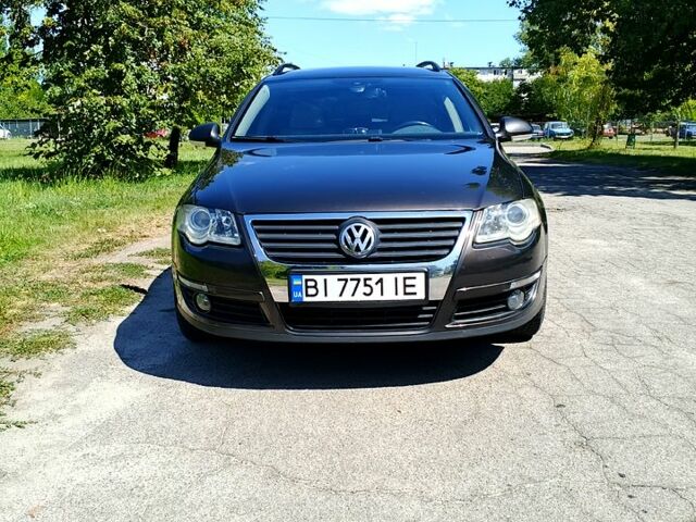 Серый Фольксваген Пассат, объемом двигателя 2 л и пробегом 250 тыс. км за 6300 $, фото 1 на Automoto.ua