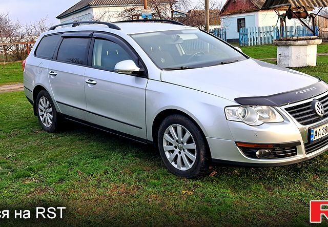 Сірий Фольксваген Пассат, об'ємом двигуна 2 л та пробігом 355 тис. км за 5500 $, фото 1 на Automoto.ua