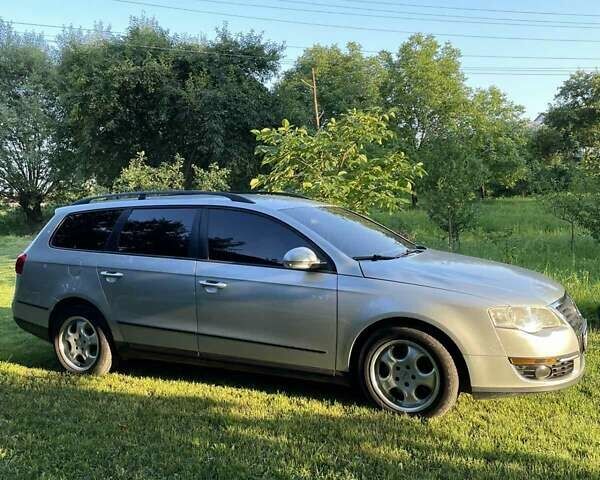 Серый Фольксваген Пассат, объемом двигателя 1.9 л и пробегом 189 тыс. км за 5700 $, фото 1 на Automoto.ua