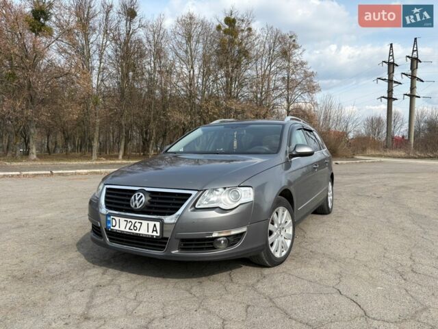 Серый Фольксваген Пассат, объемом двигателя 2 л и пробегом 350 тыс. км за 5500 $, фото 1 на Automoto.ua