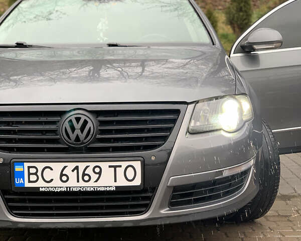 Серый Фольксваген Пассат, объемом двигателя 1.97 л и пробегом 350 тыс. км за 6500 $, фото 1 на Automoto.ua