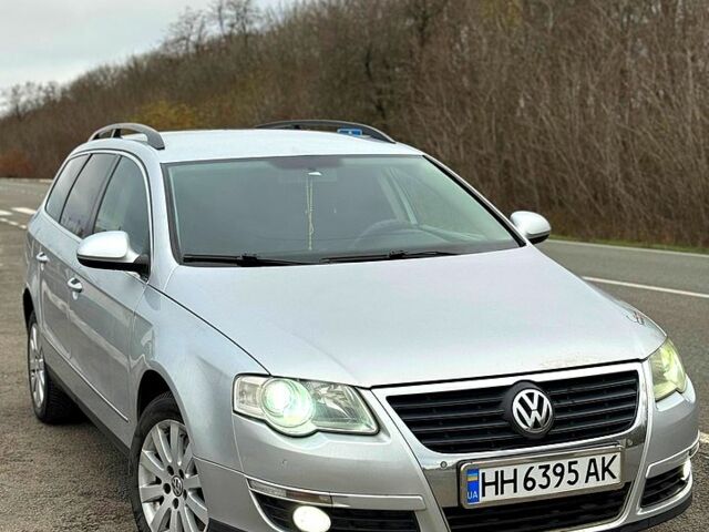 Серый Фольксваген Пассат, объемом двигателя 2 л и пробегом 240 тыс. км за 6000 $, фото 1 на Automoto.ua