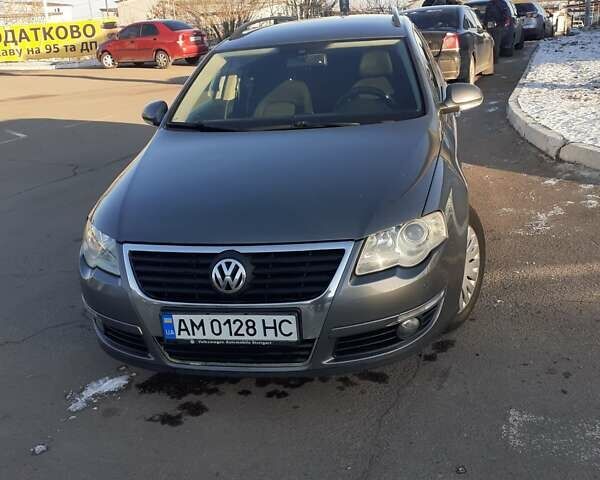 Серый Фольксваген Пассат, объемом двигателя 1.9 л и пробегом 360 тыс. км за 6100 $, фото 1 на Automoto.ua