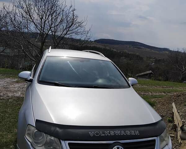 Серый Фольксваген Пассат, объемом двигателя 1.9 л и пробегом 320 тыс. км за 5200 $, фото 1 на Automoto.ua